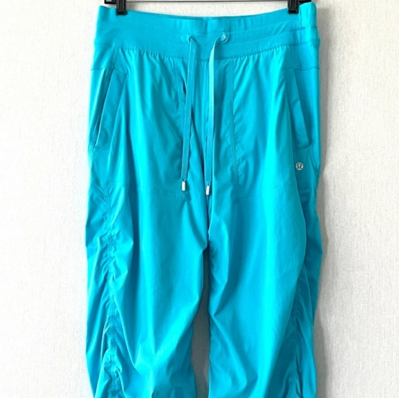 ๐NWOT Spry Blue Lululemon Studio Pants๐ - Picture 3 of 11